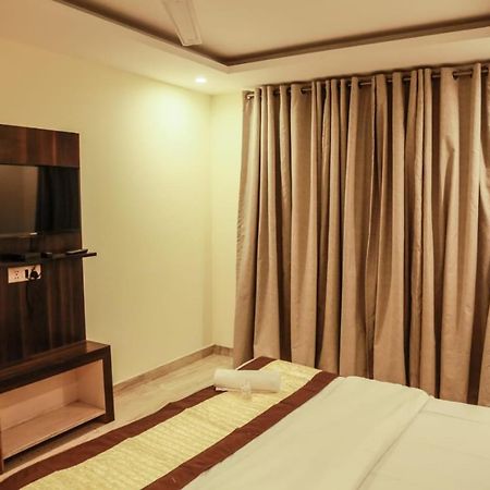 Basoya Farm 2Bhk Villla With Pool - 10 Min Away From Chattarpur Faridabad Exteriör bild