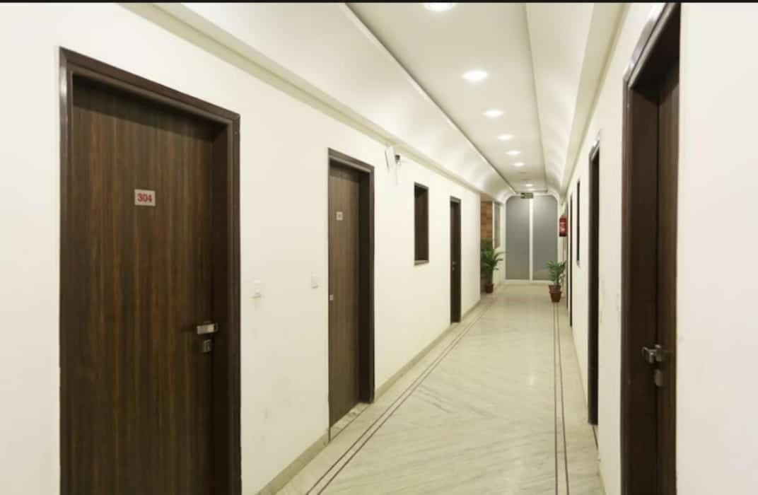 Basoya Farm 2Bhk Villla With Pool - 10 Min Away From Chattarpur Faridabad Exteriör bild